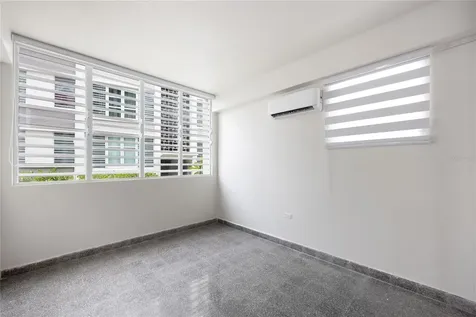 K1 Ave. Luis Vigoreaux Guaynabo PR 00966