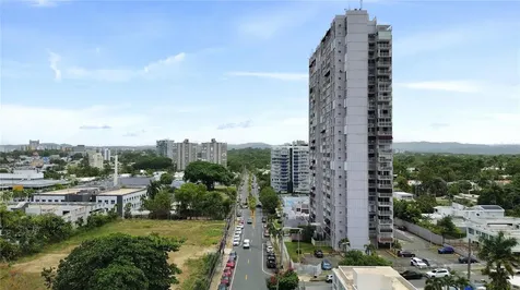 K1 Ave. Luis Vigoreaux Guaynabo PR 00966