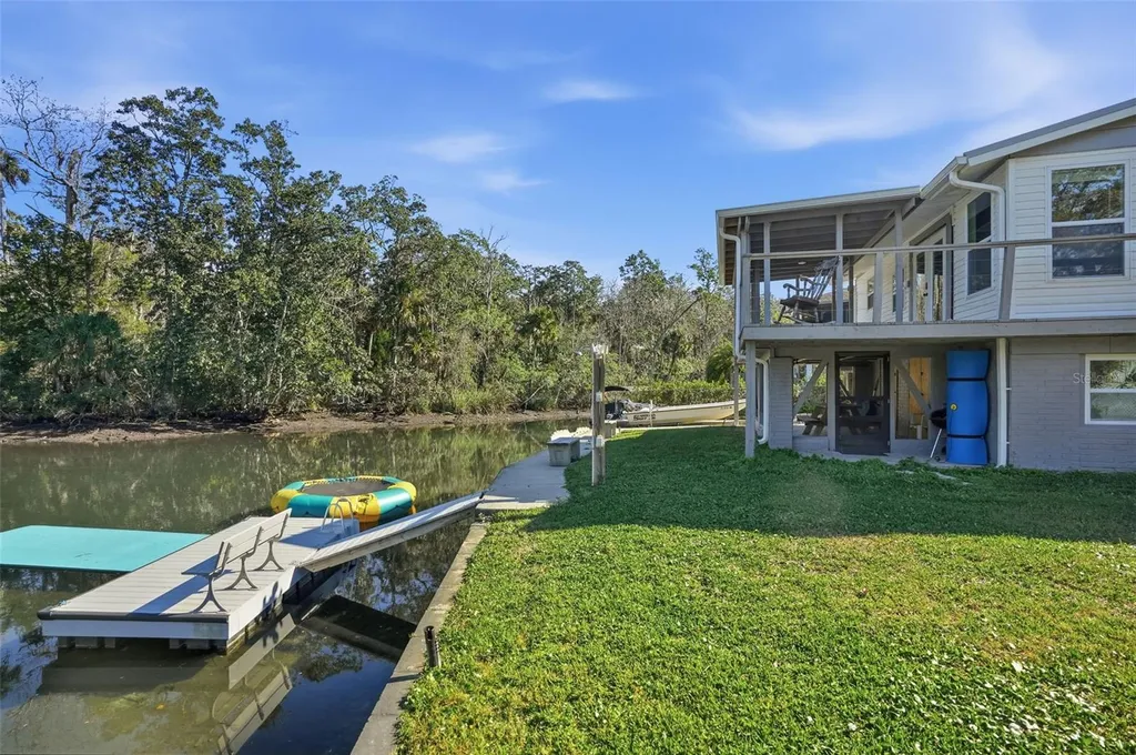 7266 Tropical Drive Weeki Wachee FL 34607