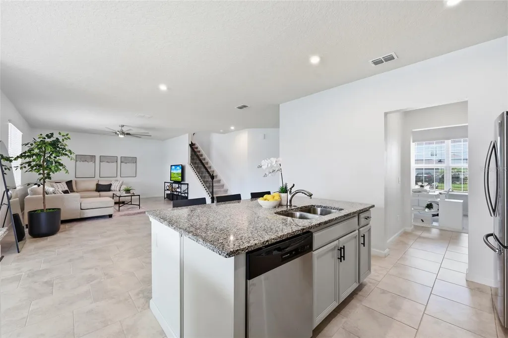 3924 Hanworth Loop Sanford FL 32773