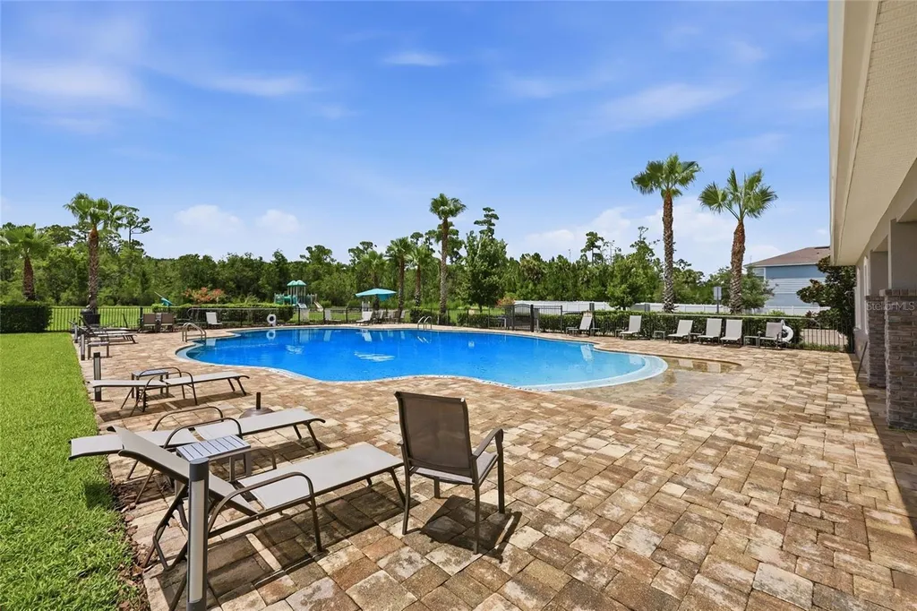 3924 Hanworth Loop Sanford FL 32773
