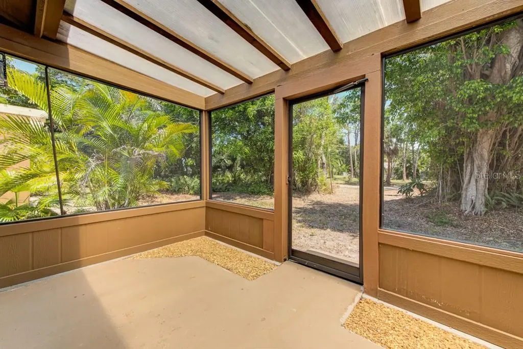 7620 4th Avenue W Bradenton FL 34209