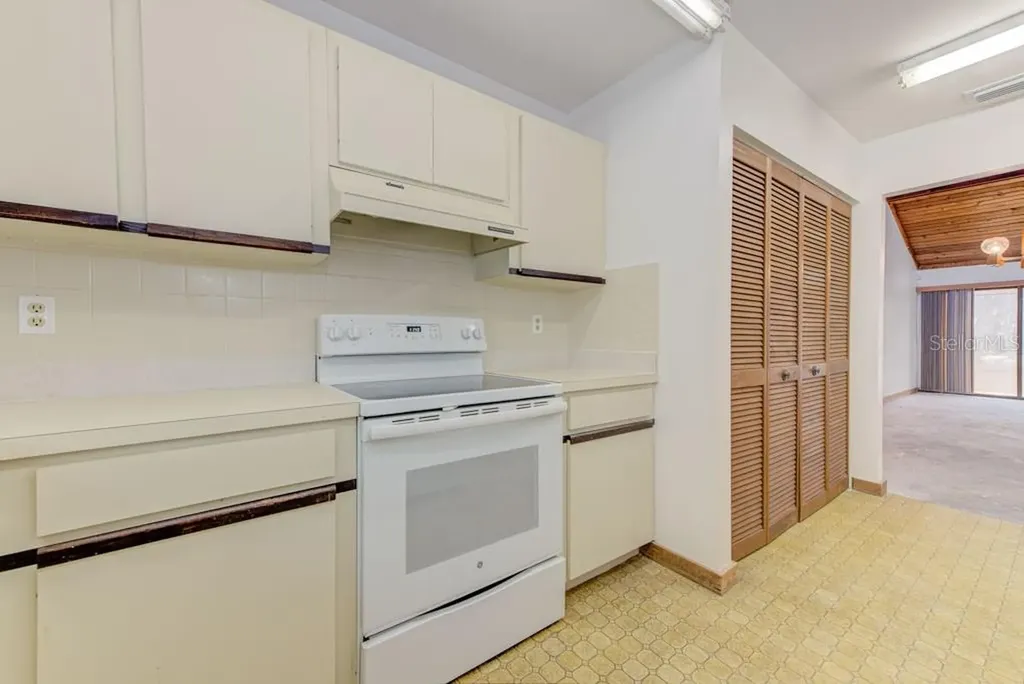7620 4th Avenue W Bradenton FL 34209
