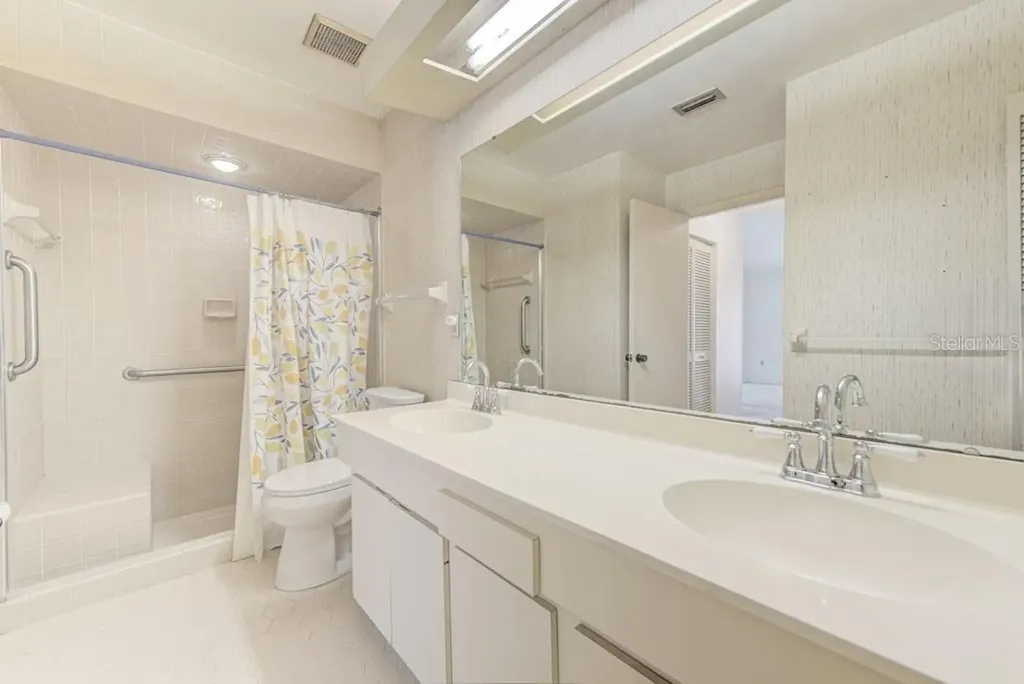 7620 4th Avenue W Bradenton FL 34209