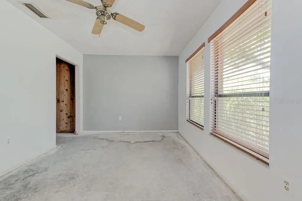 7620 4th Avenue W Bradenton FL 34209