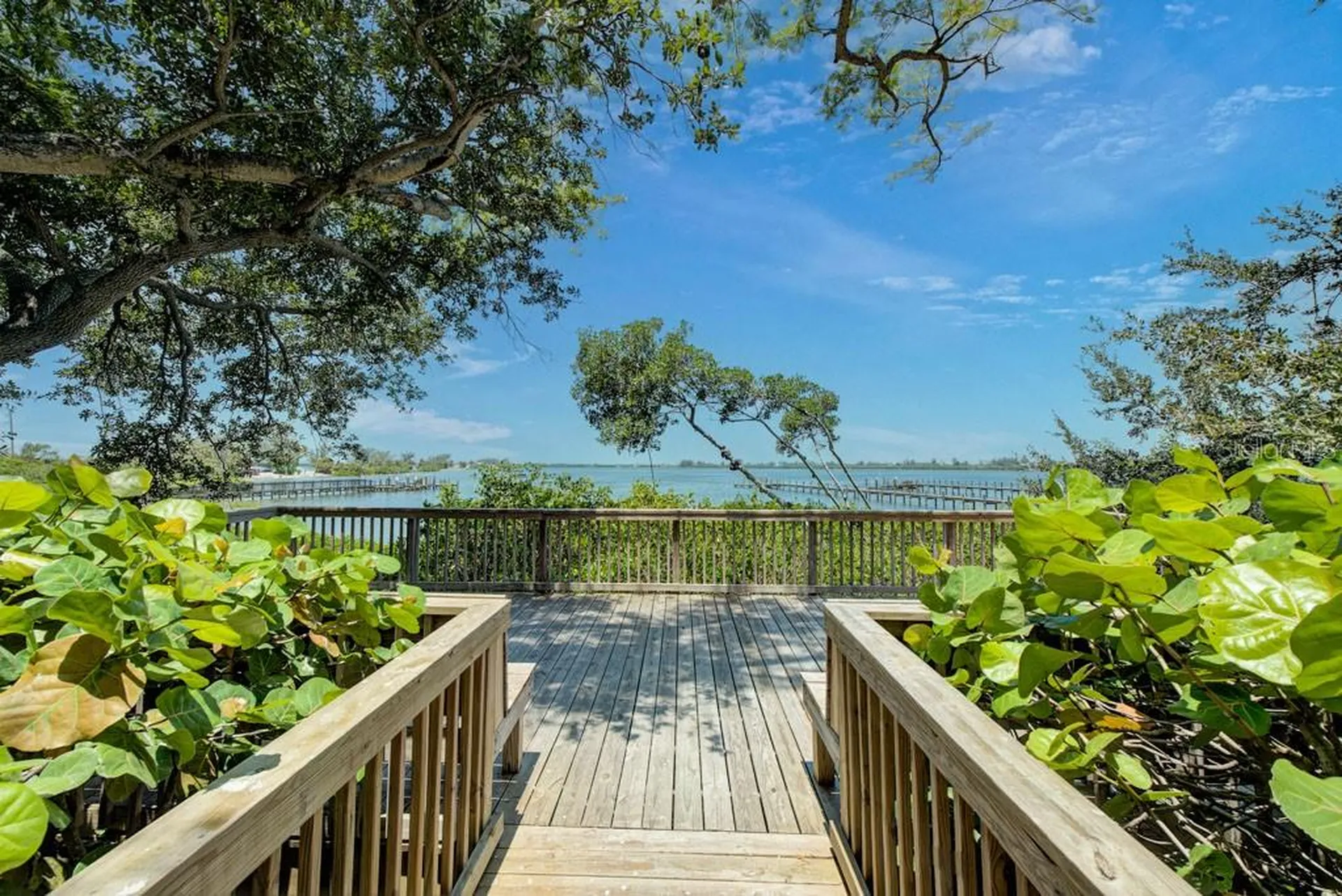7620 4th Avenue W Bradenton FL 34209