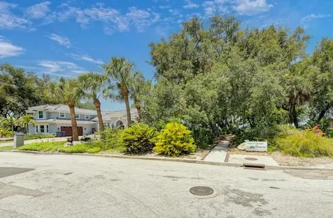7620 4th Avenue W Bradenton FL 34209