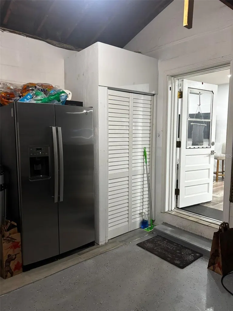 4127 28th Avenue N St Petersburg FL 33713