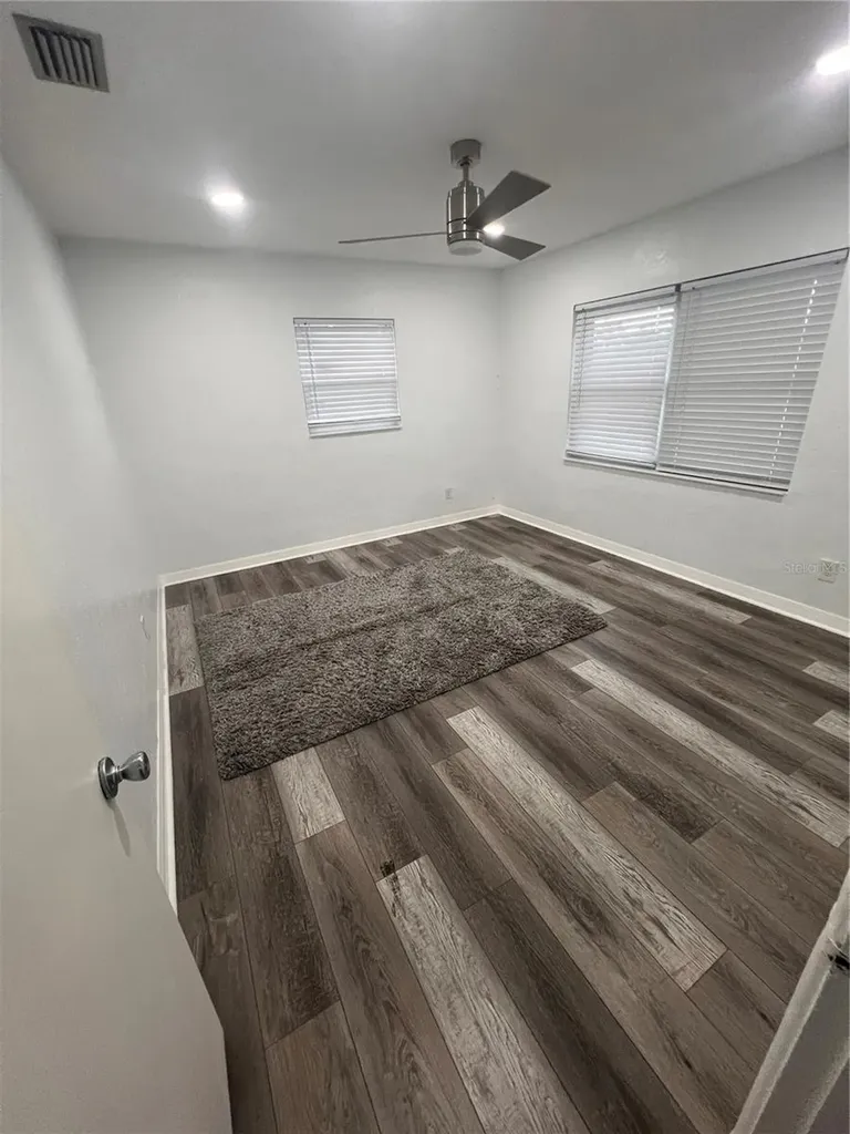 4127 28th Avenue N St Petersburg FL 33713