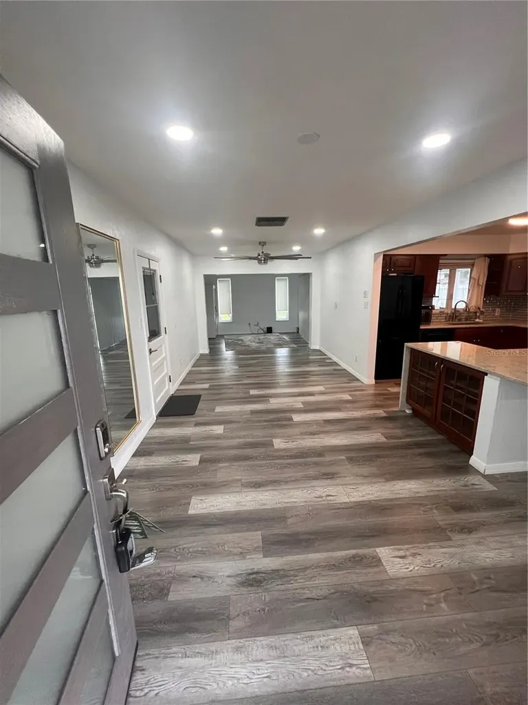4127 28th Avenue N St Petersburg FL 33713