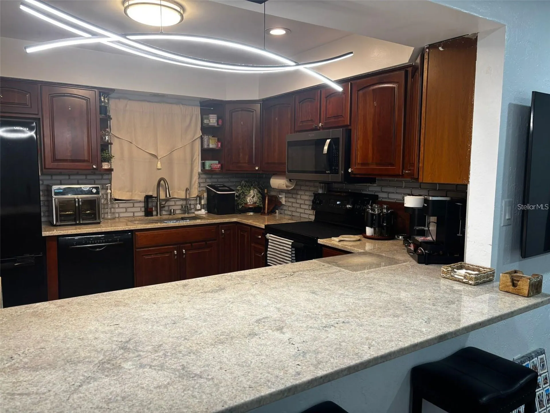 4127 28th Avenue N St Petersburg FL 33713