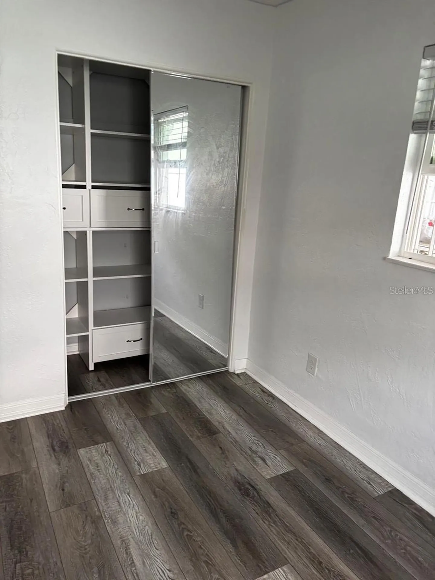 4127 28th Avenue N St Petersburg FL 33713