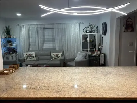 4127 28th Avenue N St Petersburg FL 33713