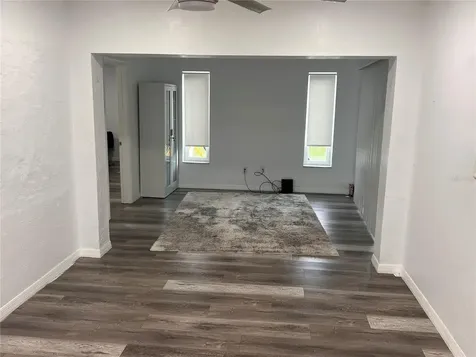 4127 28th Avenue N St Petersburg FL 33713