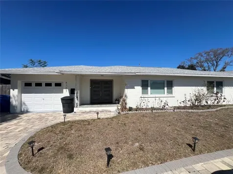 4127 28th Avenue N St Petersburg FL 33713