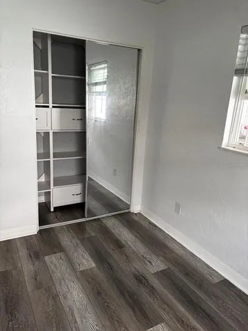 4127 28th Avenue N St Petersburg FL 33713
