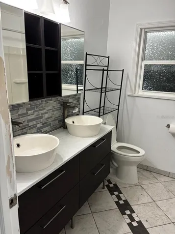 4127 28th Avenue N St Petersburg FL 33713
