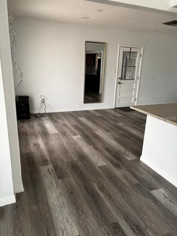 4127 28th Avenue N St Petersburg FL 33713