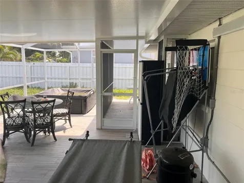 4127 28th Avenue N St Petersburg FL 33713