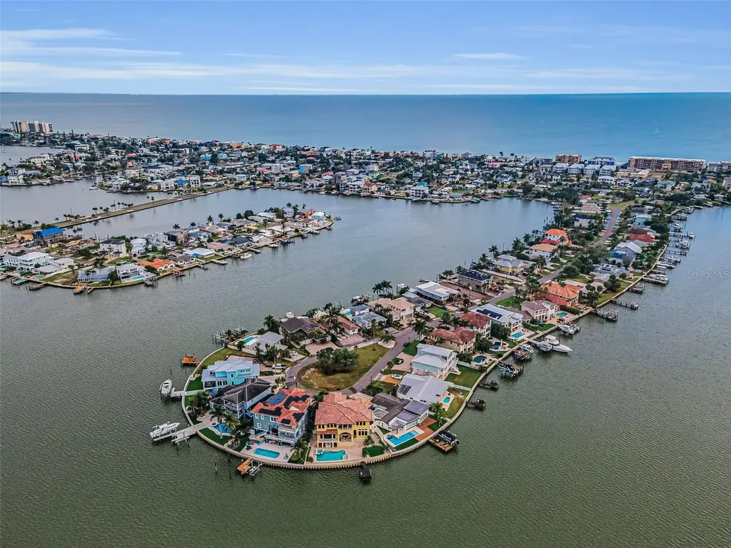 16353 Redington Drive Redington Beach FL 33708