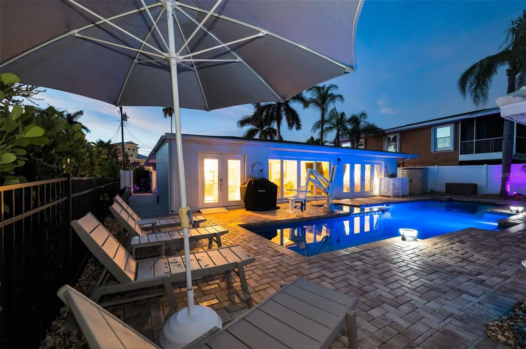 16353 Redington Drive Redington Beach FL 33708