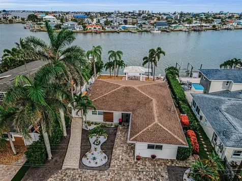 16353 Redington Drive Redington Beach FL 33708
