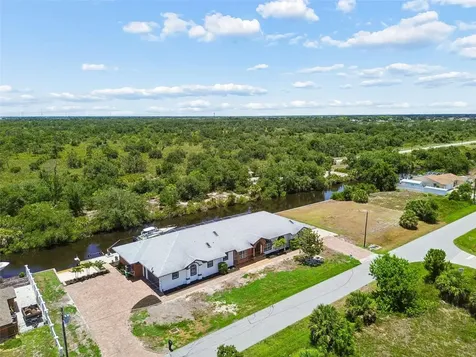 3339 Desoto Drive Punta Gorda FL 33983