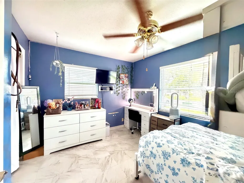 3306 W Burke Street Tampa FL 33614
