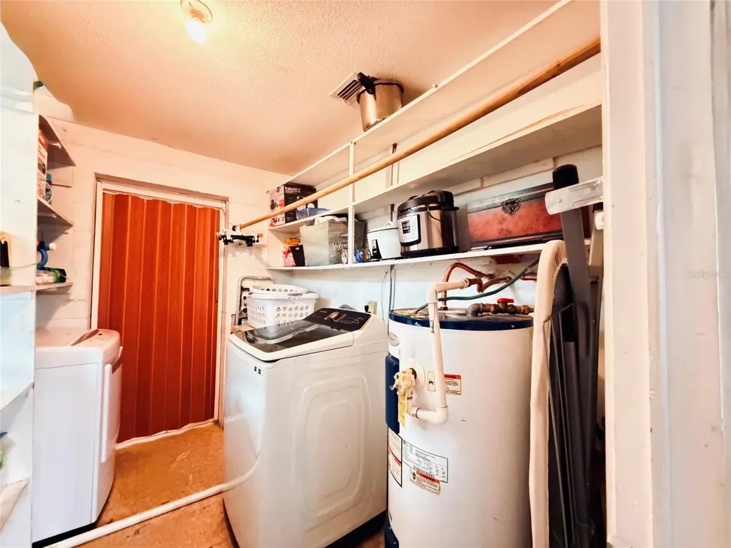 3306 W Burke Street Tampa FL 33614