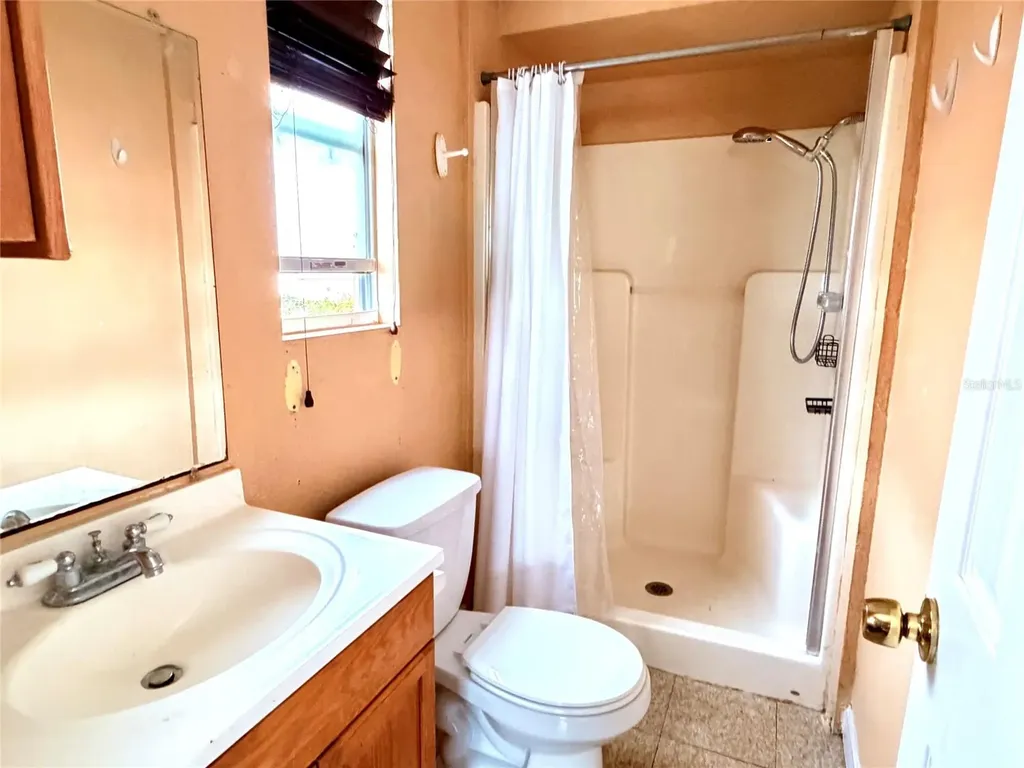 3306 W Burke Street Tampa FL 33614