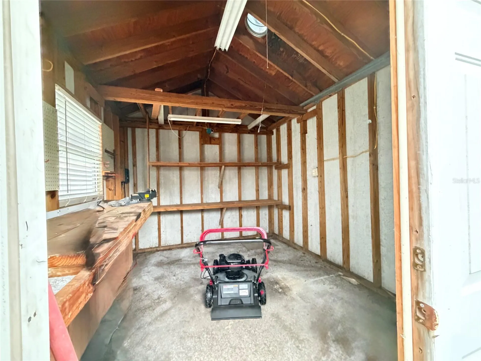 3306 W Burke Street Tampa FL 33614