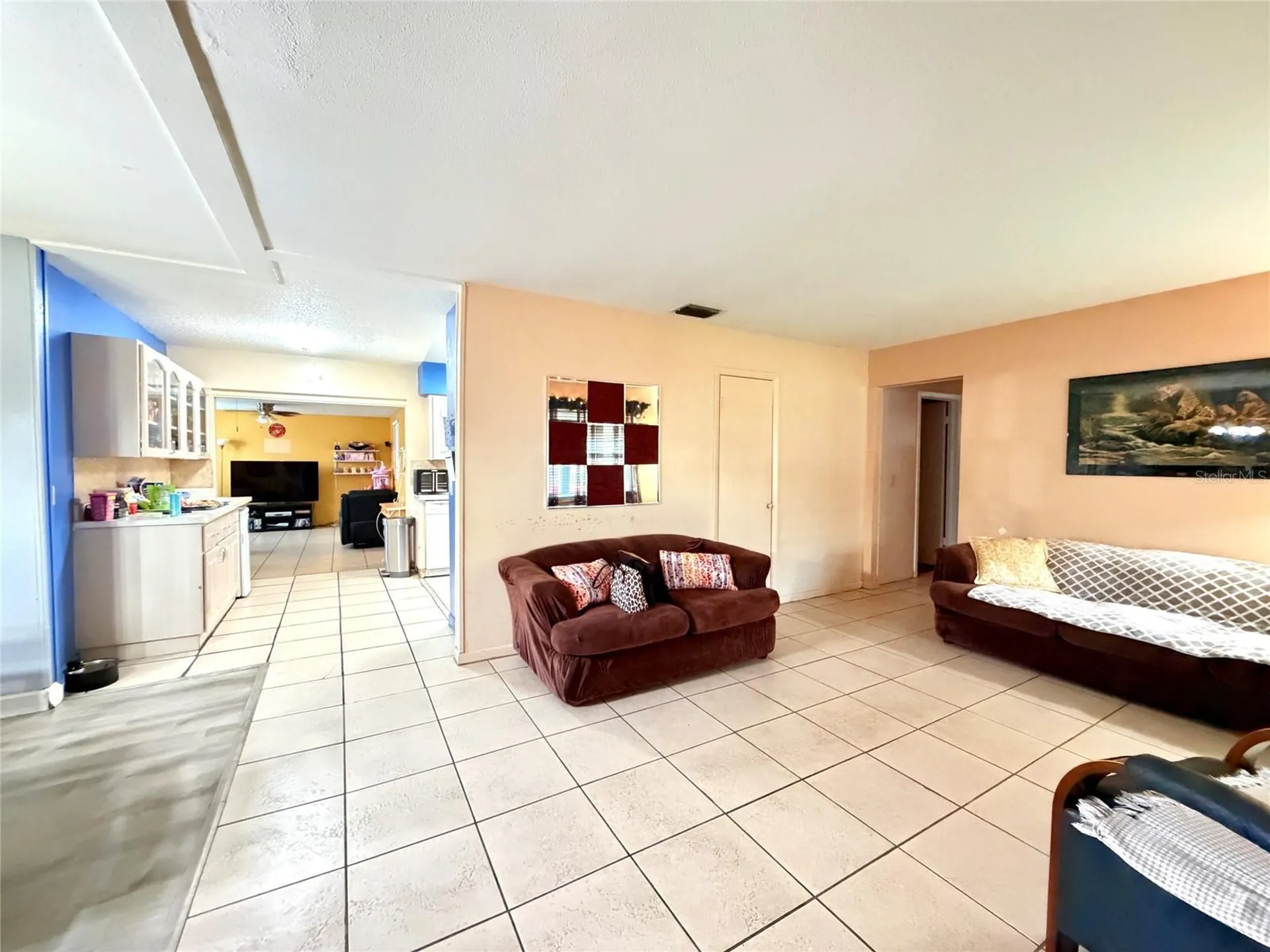 3306 W Burke Street Tampa FL 33614