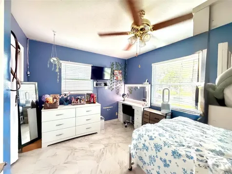 3306 W Burke Street Tampa FL 33614