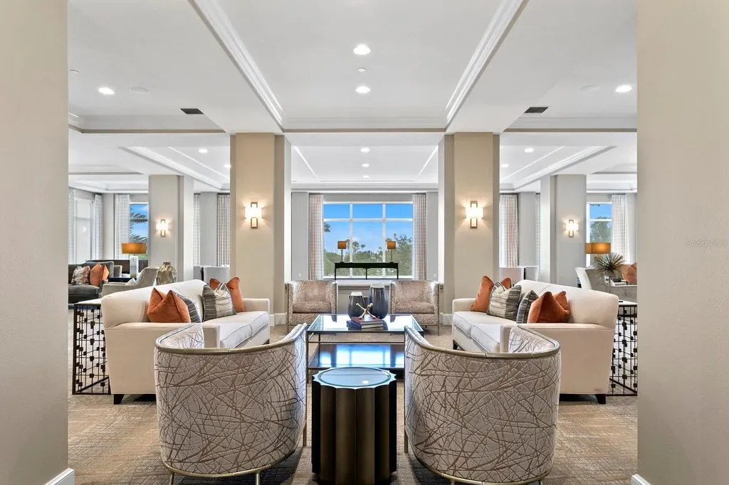 100 Beach Drive NE St Petersburg FL 33701