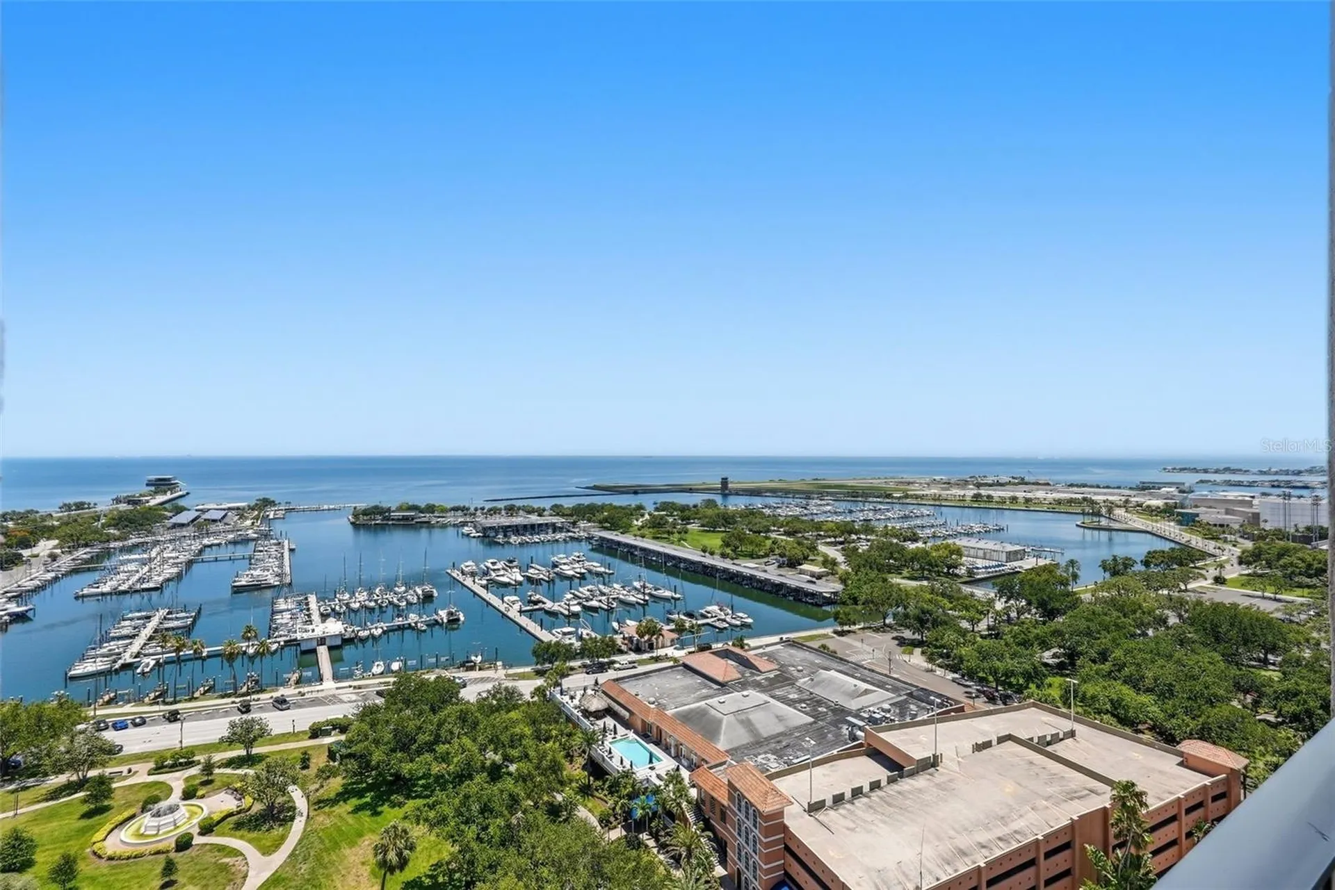 100 Beach Drive NE St Petersburg FL 33701