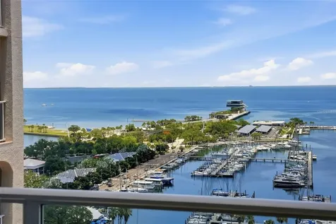 100 Beach Drive NE St Petersburg FL 33701