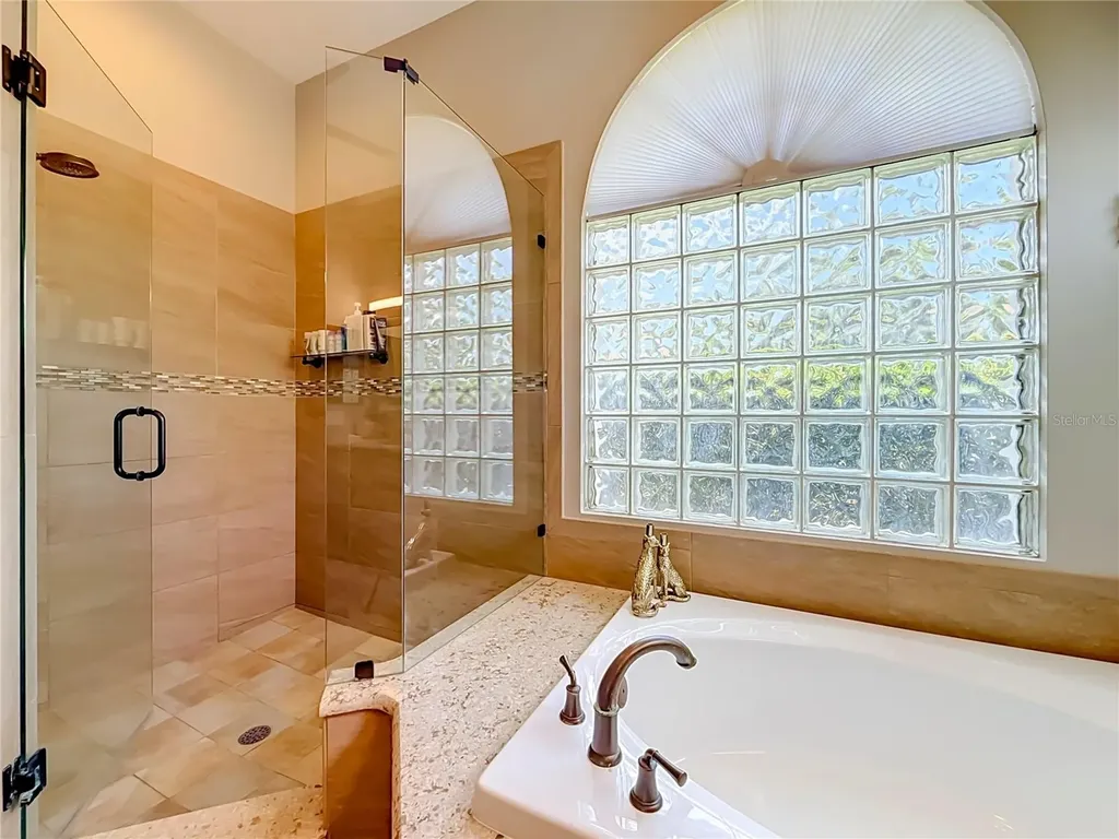 1266 Berkshire Lane Tarpon Springs FL 34688