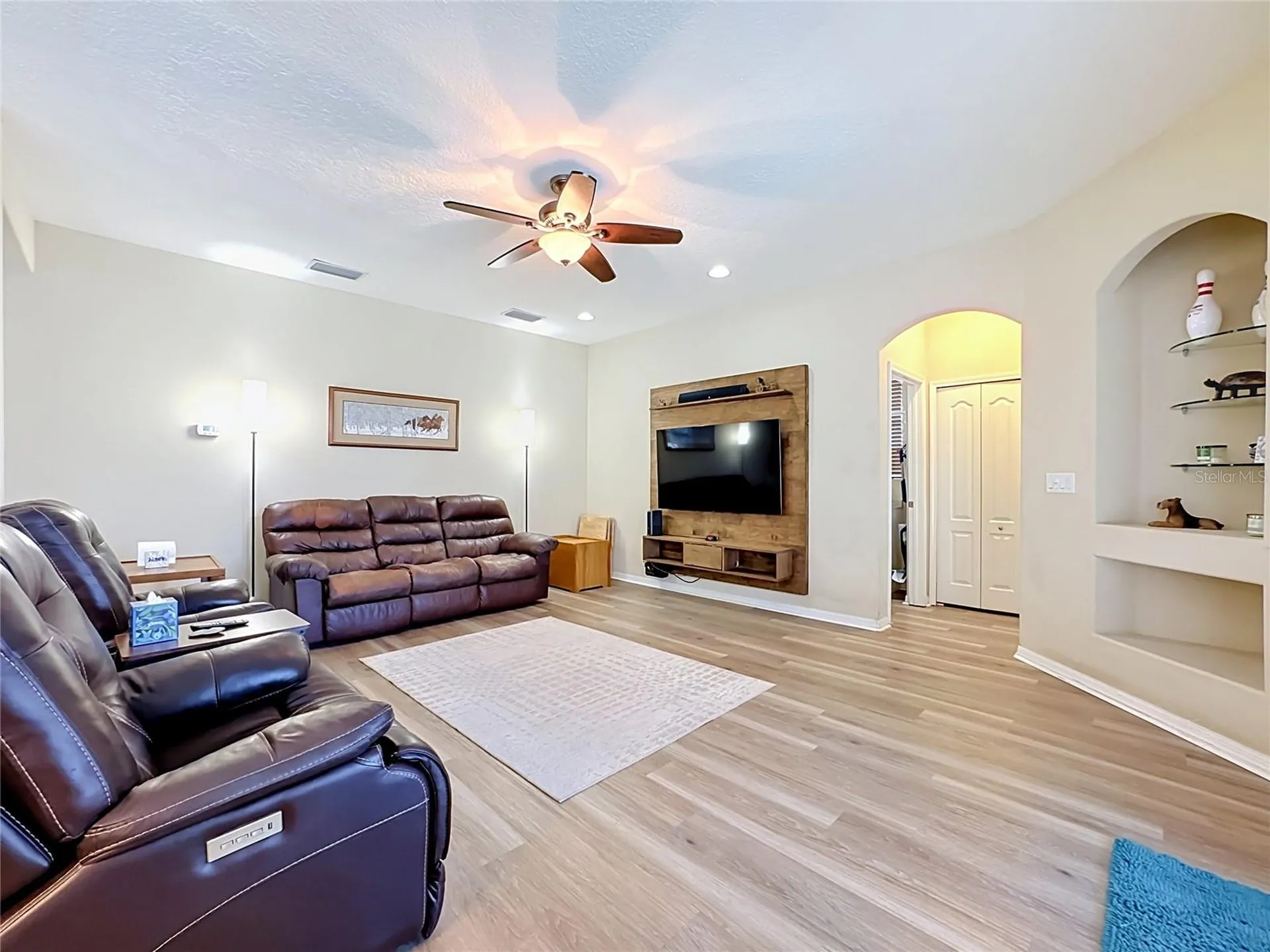 11441 Dutch Iris Drive Riverview FL 33578