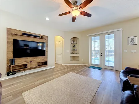 11441 Dutch Iris Drive Riverview FL 33578