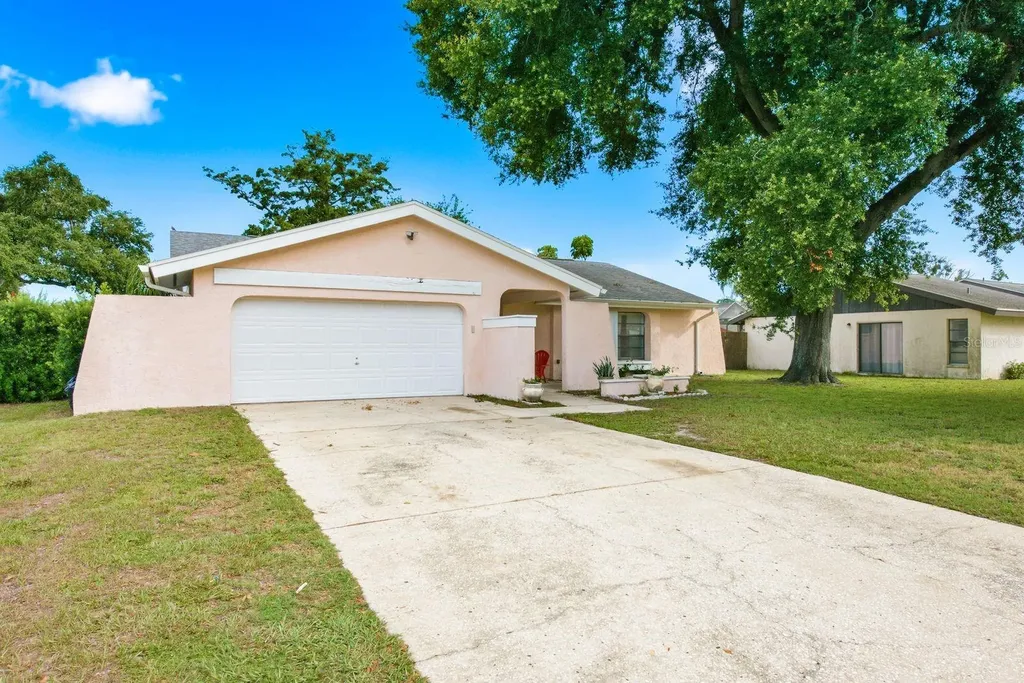 3916 Lake St George Drive Palm Harbor FL 34684