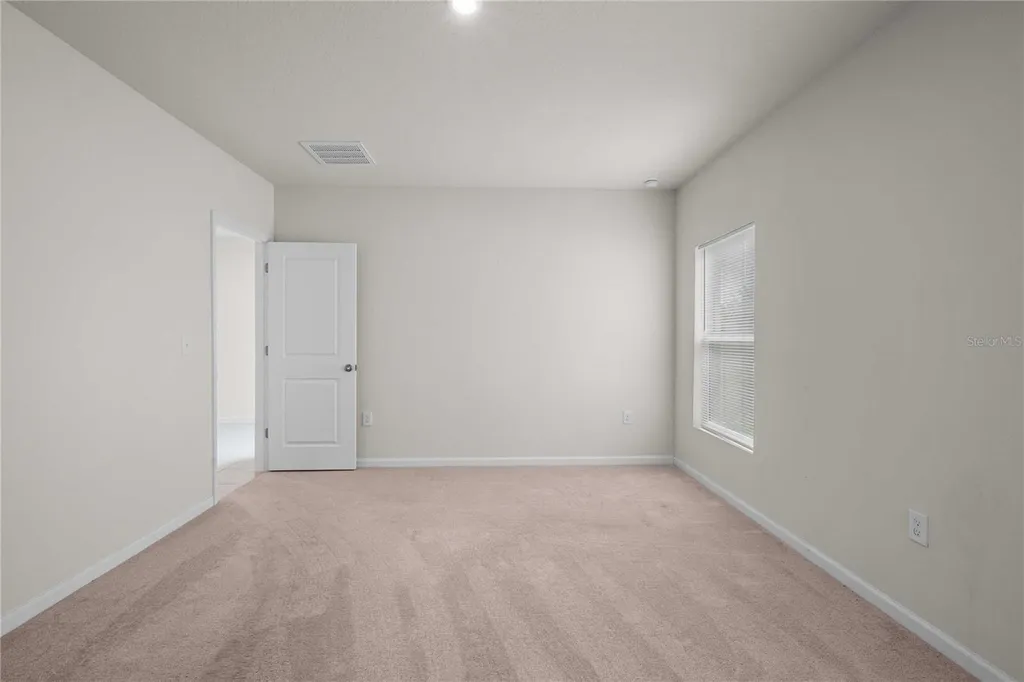 35155 Jomar Avenue Zephyrhills FL 33541