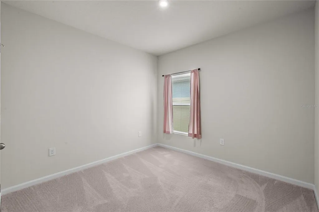 35155 Jomar Avenue Zephyrhills FL 33541