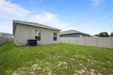 35155 Jomar Avenue Zephyrhills FL 33541