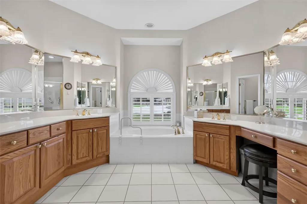 8059 Laurel Ridge Drive Mount Dora FL 32757