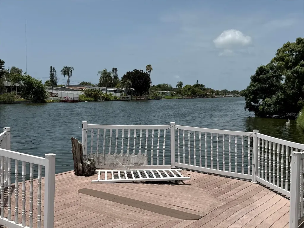 4138 Star Island Drive Holiday FL 34691