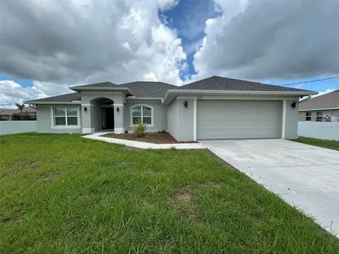 1923 Villia Street Lehigh Acres FL 33972