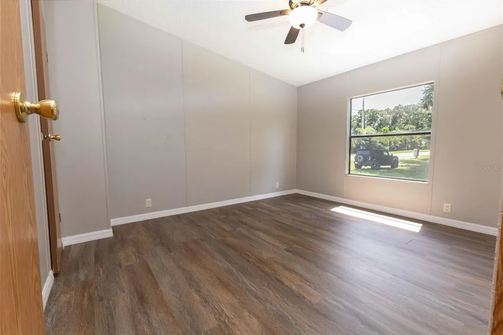 968 Cr222 Road Oxford FL 34484