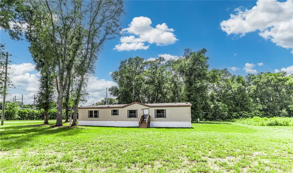 968 Cr222 Road Oxford FL 34484