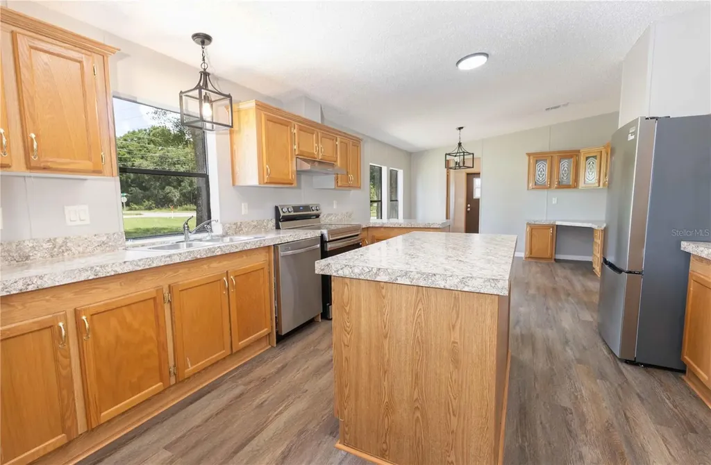 968 Cr222 Road Oxford FL 34484