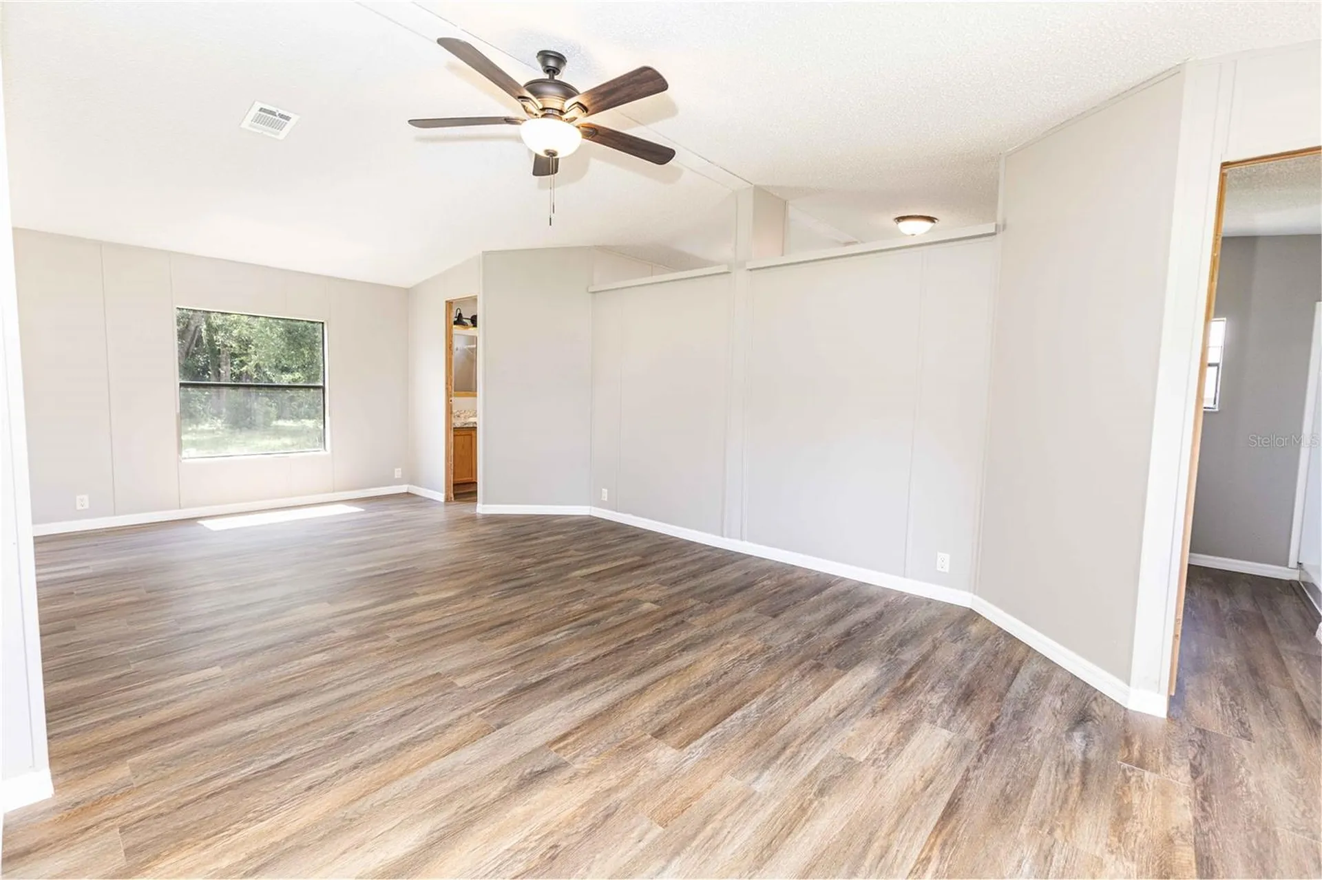 968 Cr222 Road Oxford FL 34484